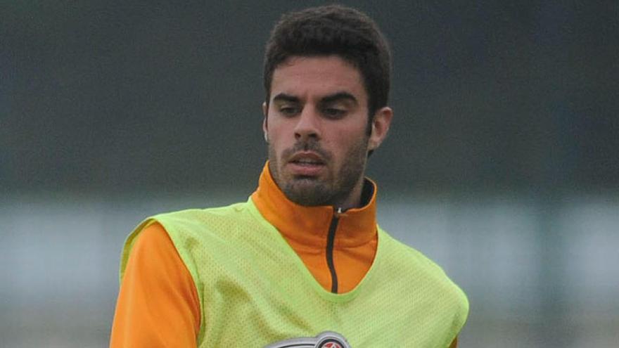 Juan Domínguez durante un entrenamiento en Abegondo. // Carlos Pardellas