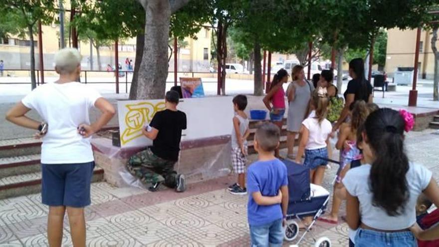 Elche detecta un aumento de  menores con conductas violentas en las aulas y el ámbito familiar