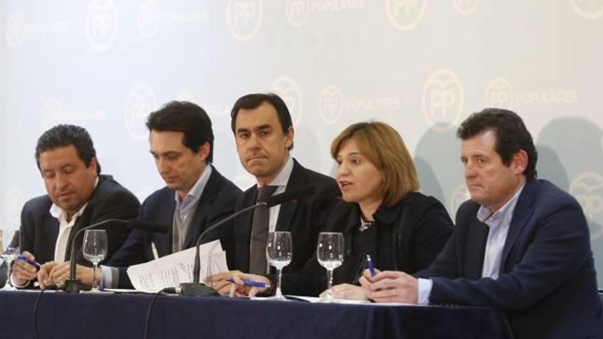 La cúpula del PP ultima un equipo de letrados para diseñar unas primarias