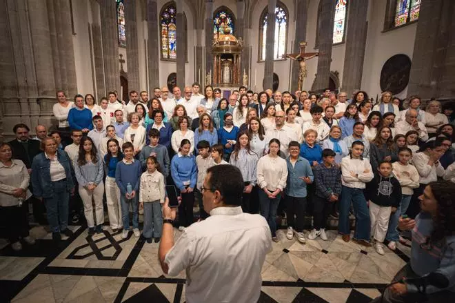 Grabación del Himno del Papa a España