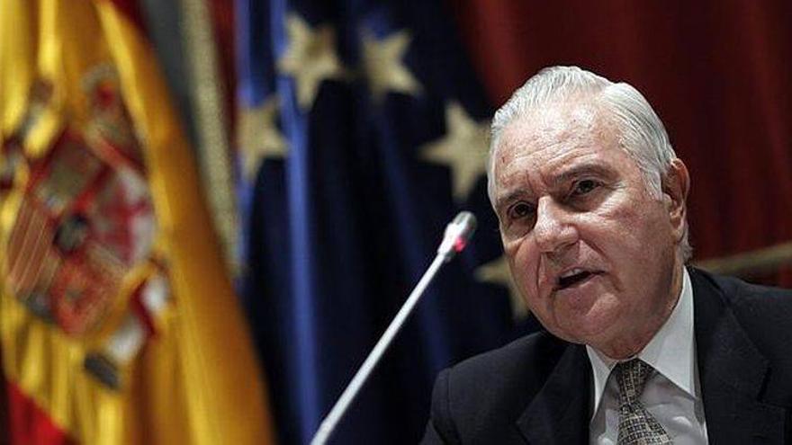 Carlos Dívar reconoce que si el CGPJ le retira su confianza debe dimitir