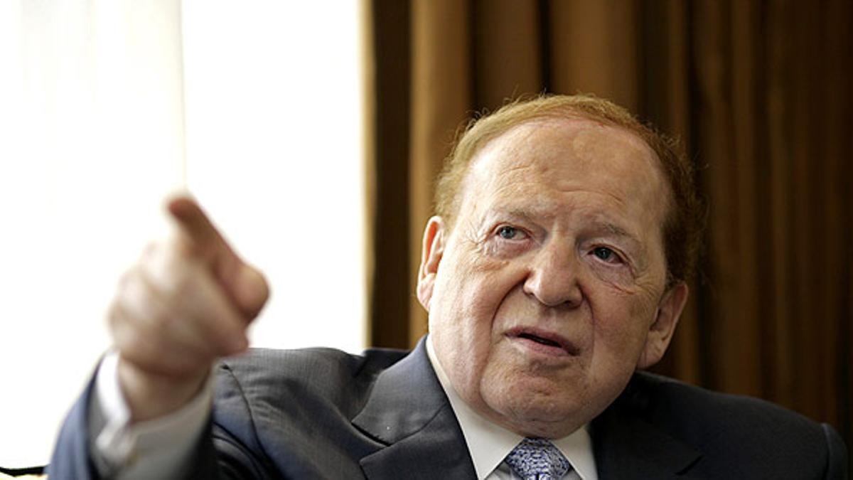 Sheldon Adelson propone bombardear Irán durante una charla sobre Israel