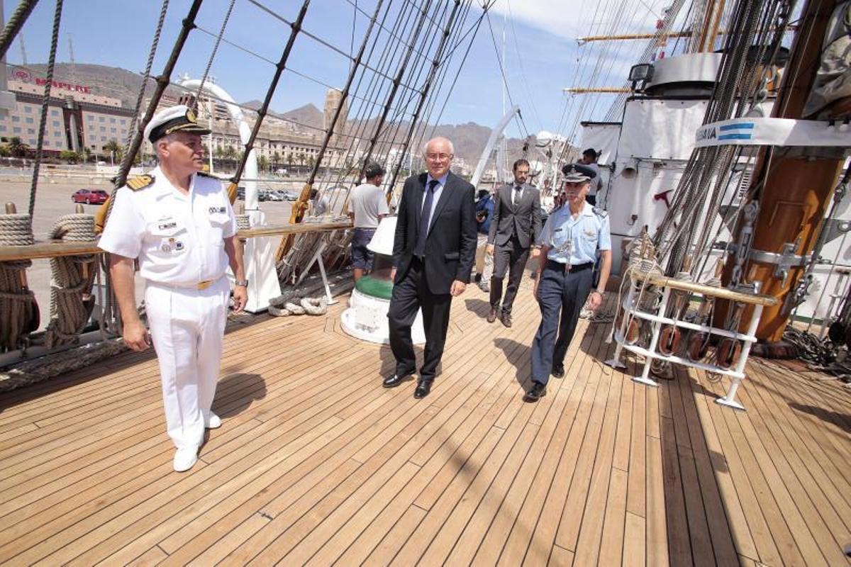 La Fragata 'ARA Libertad', en Tenerife La Fragata 'ARA Libertad', en Tenerife