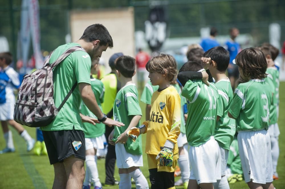 3.000 pequeños futbolistas en Abegondo