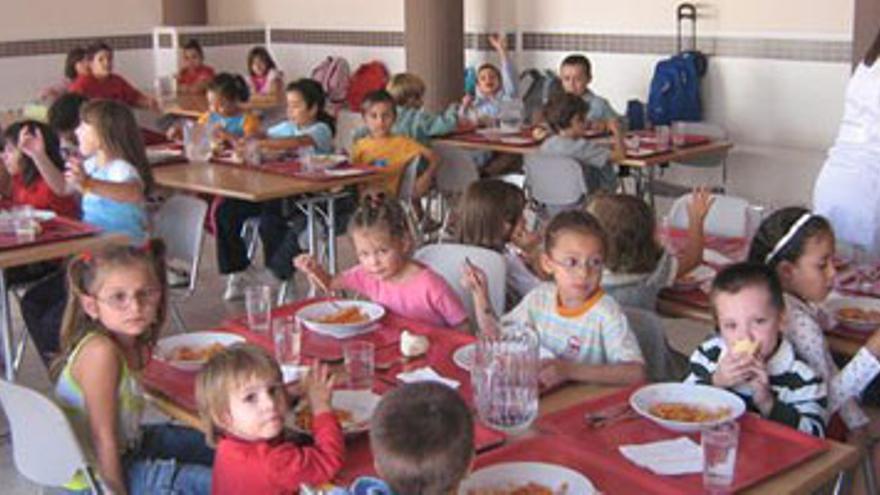 Los comedores escolares unifican pautas para hacer frente a la obesidad infantil