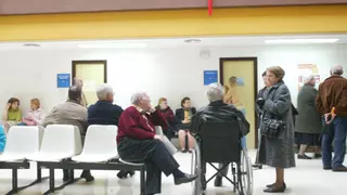 La Generalitat financia un 79,6% del coste de la dependencia, por encima de la media estatal