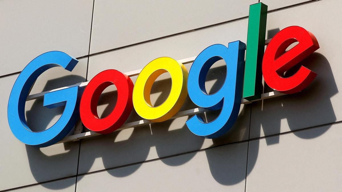 Google acomiada centenars de treballadors per invertir en IA