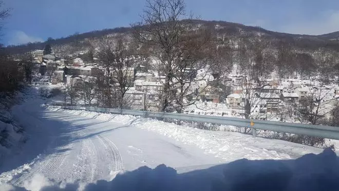 San Martín de Castañeda bajo la nieve