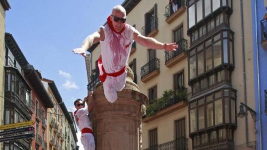 Dos heridos graves en Pamplona