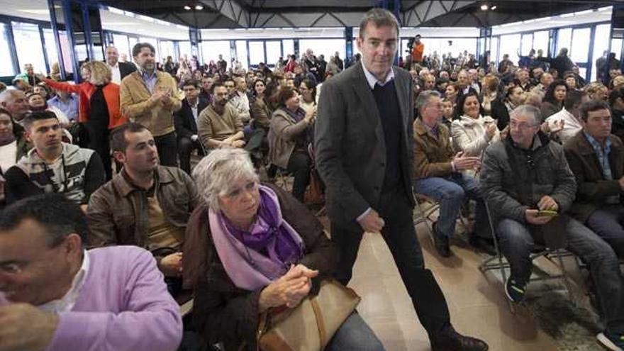 Fernando Clavijo, durante el acto celebrado ayer en Tenerife.