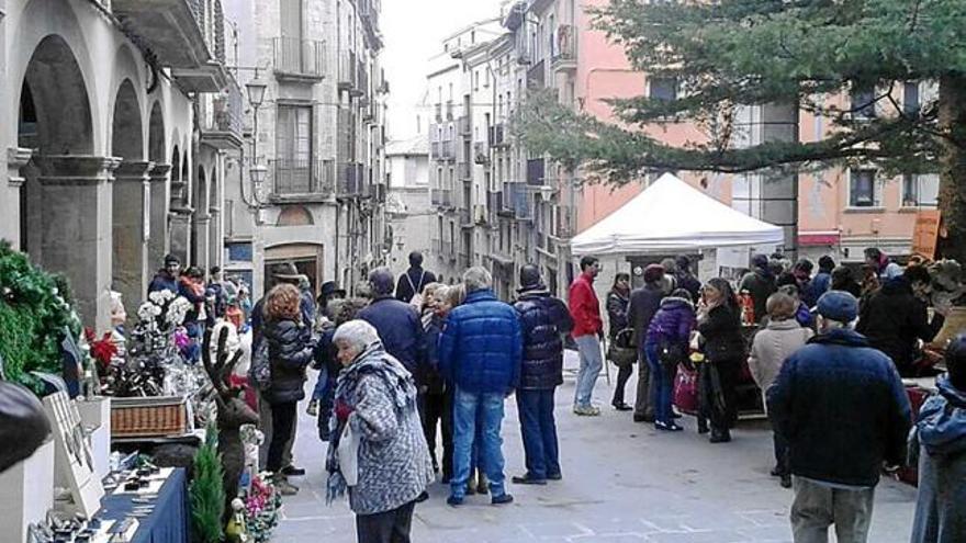 Mercat de Nadal dels Artesans, a la plaça Major de Solsona