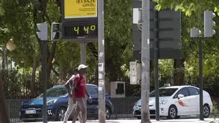 España se adentra en la primera ola de calor del verano: los termómetros llegarán a los 40 y no bajarán de los 24
