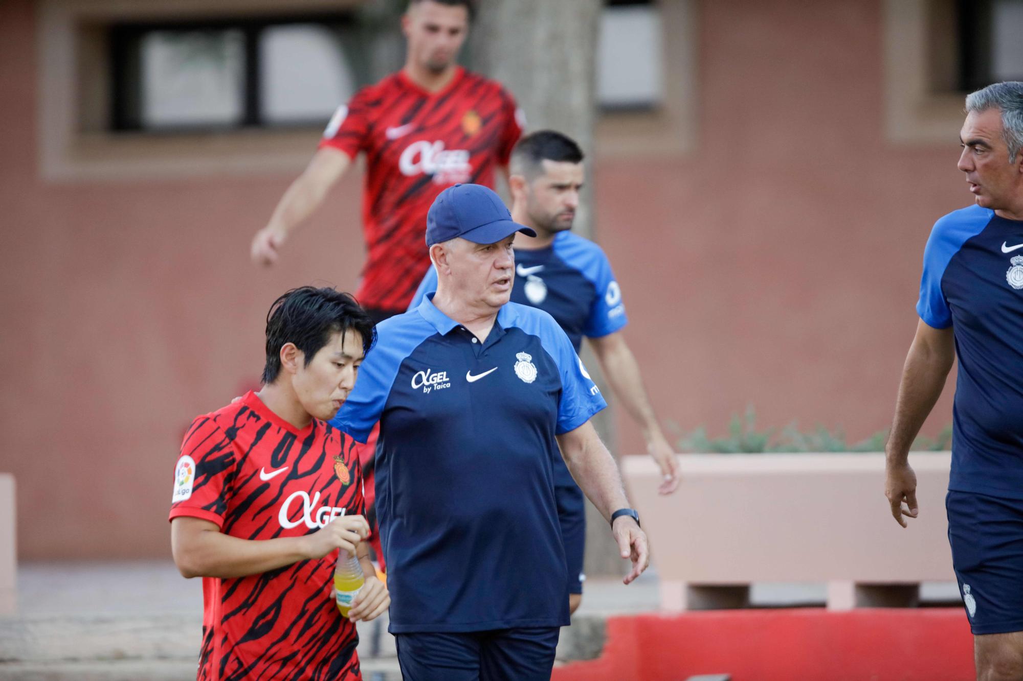 El Mallorca gana al Sporting con otra portería a cero