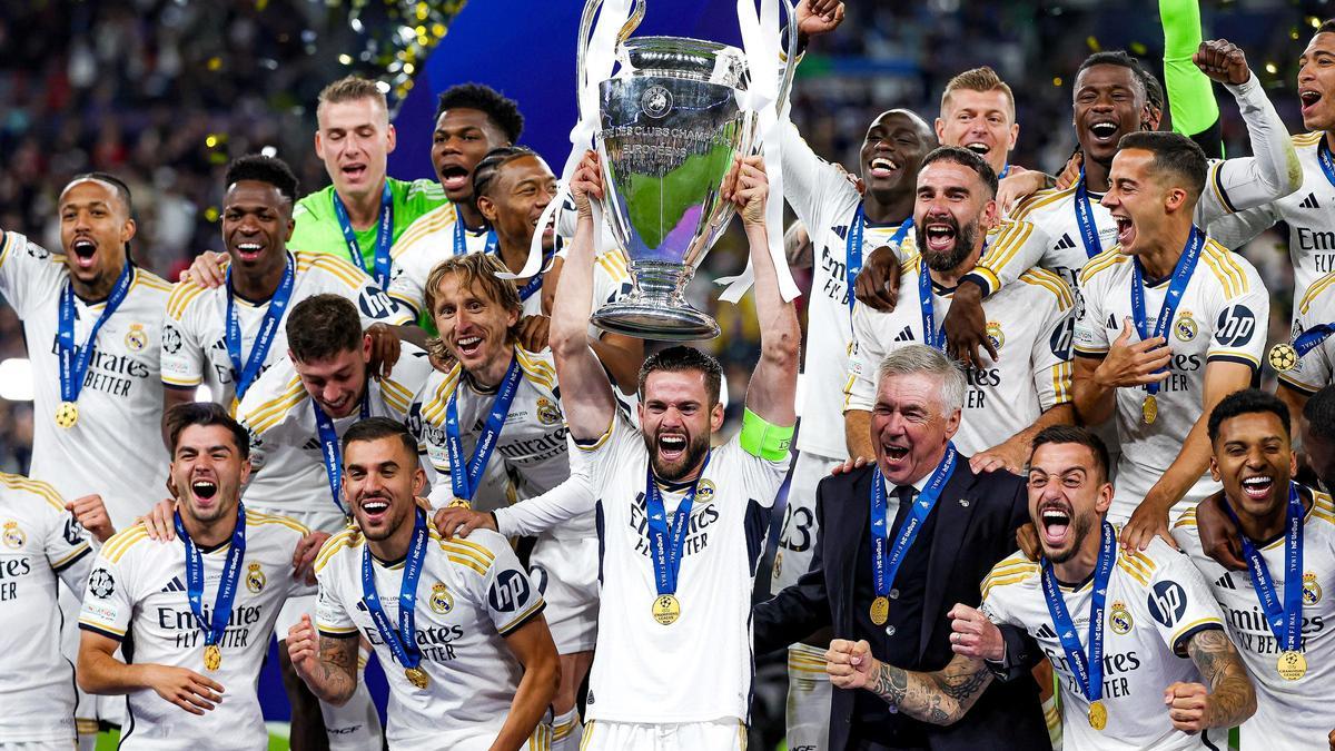 Els jugadors del Reial Madrid celebrant la Champions.