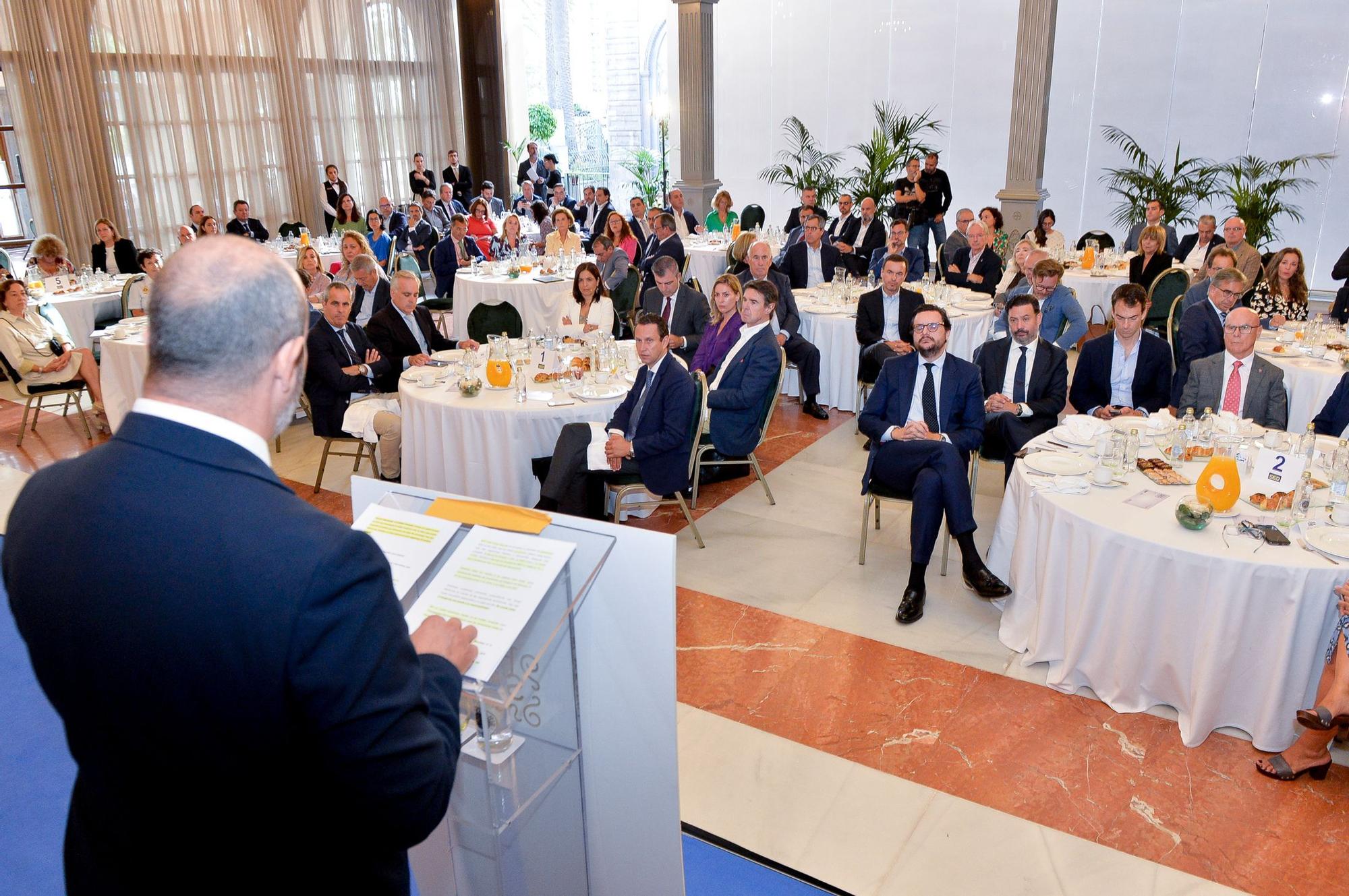 Cuca Gamarra en el Foro de Cadena Ser Canarias