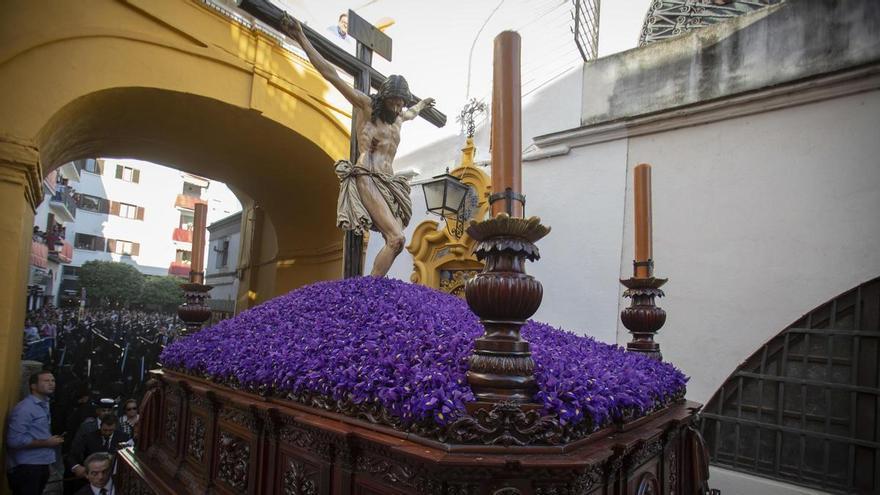 Los Estudiantes llevarán al Bellas Artes el Cristo de la Buena Muerte para la muestra de Juan de Mesa