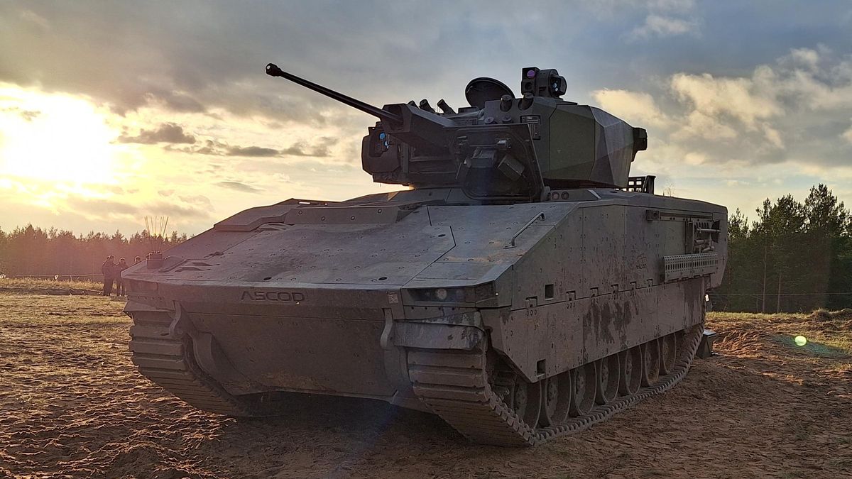Un carro de combate ASCOD.