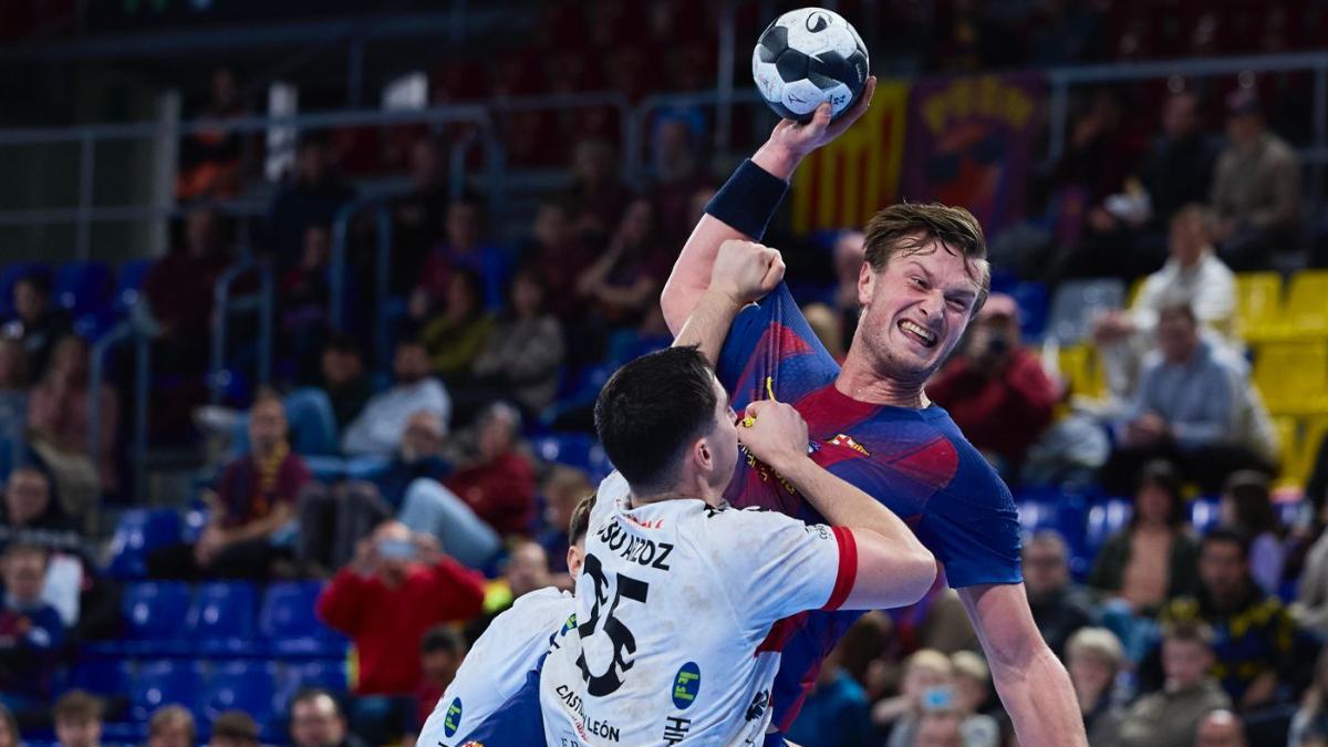 The Swede Carlsbogard, in offensive tasks