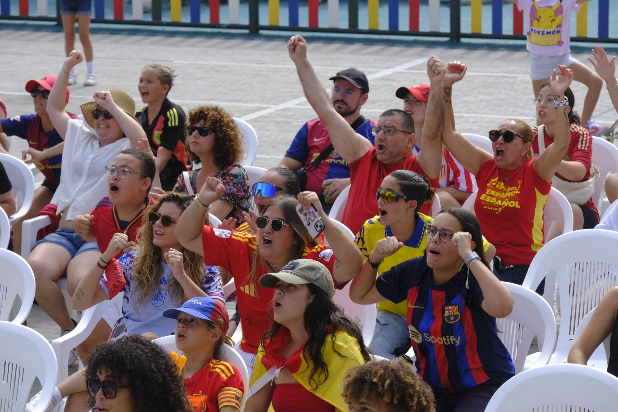 Ambiente de la final de la Eurocopa femenina de fútbol 