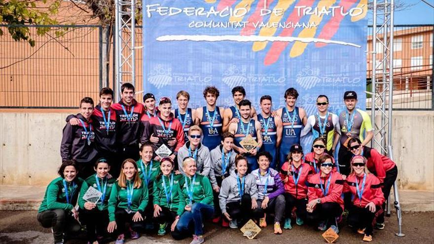 Almenara premia a los campeones autonómicos