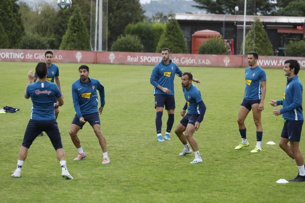 Entrenamiento del Sporting en Mareo.