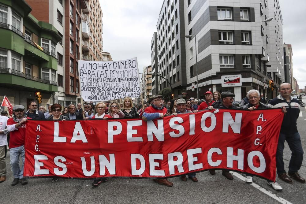 Protesta de pensionistas en Gijón