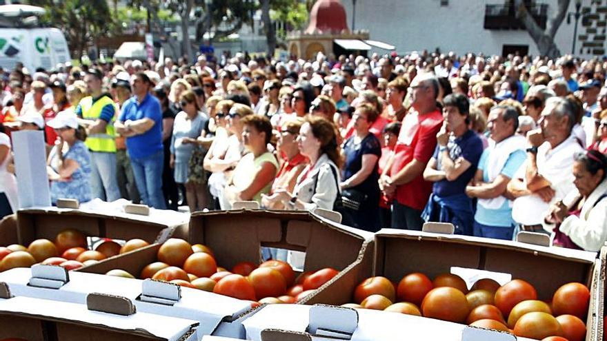 Imagen de archivo de una concentración de tomateros contra los impagos.