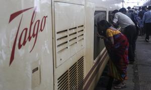 Imagen de archivo de un tren fabricado por Talgo en India