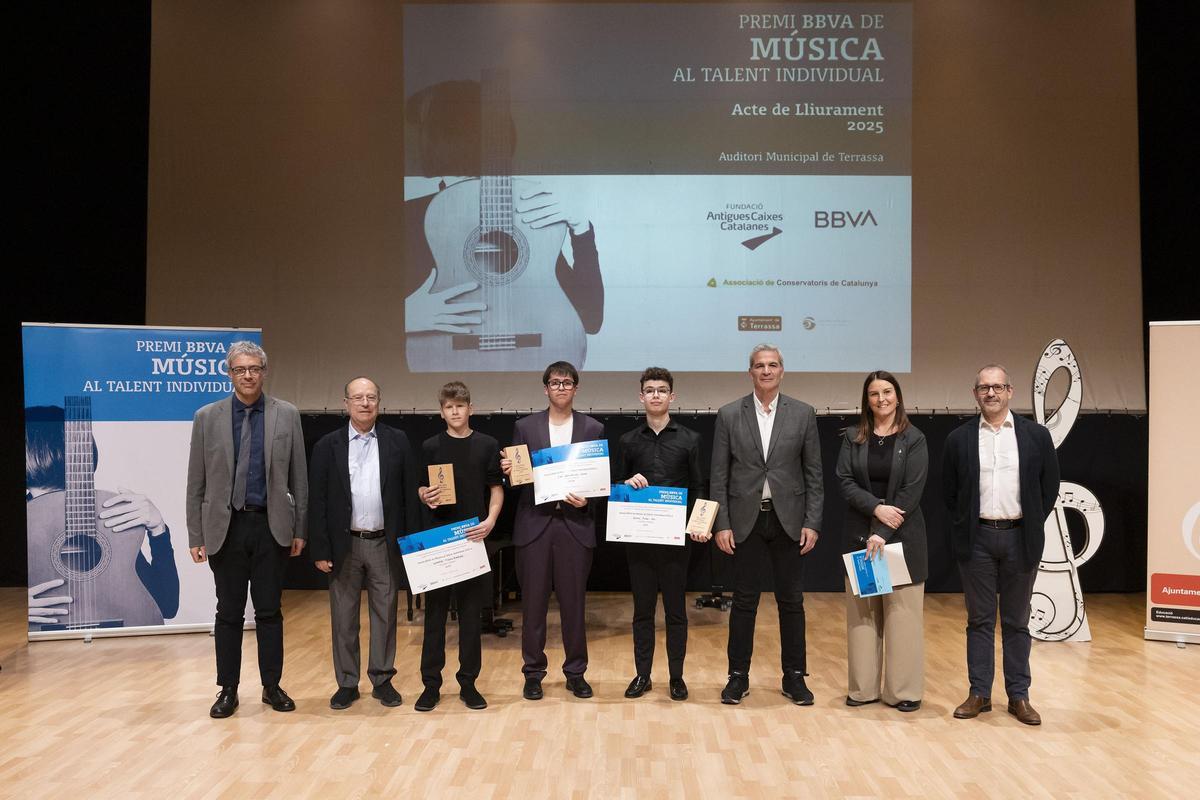 Moment de l'entrega dels premis amb Daniel Picón, cinquè per l'esquerra