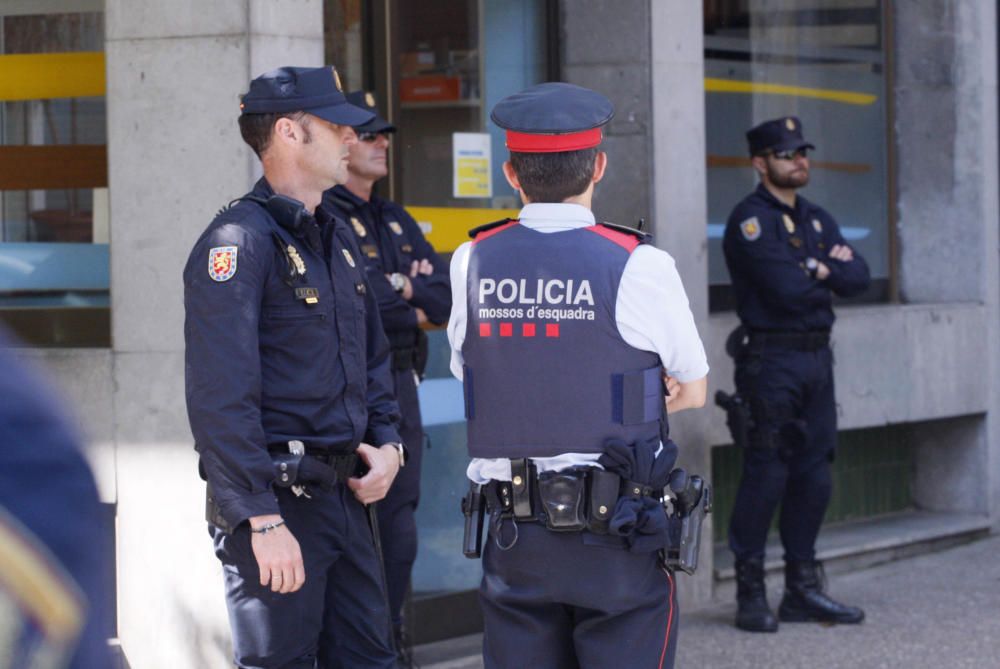 Registre policial a la Fundació Plataforma Educativa de Girona