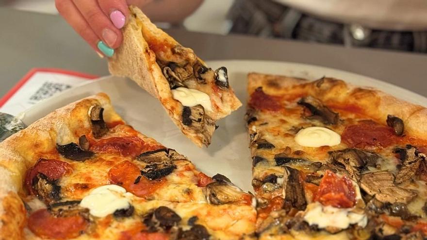 Es Tancó Ibiza sorprende este invierno: pizza non stop, descuentos inéditos y sabor italiano en plena temporada baja