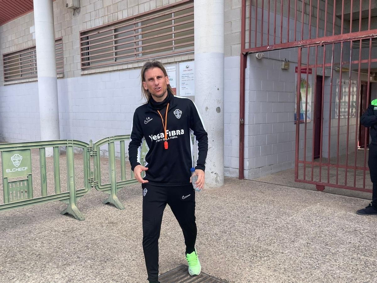 Sebastián Beccacece a la salida del entrenamiento de hoy