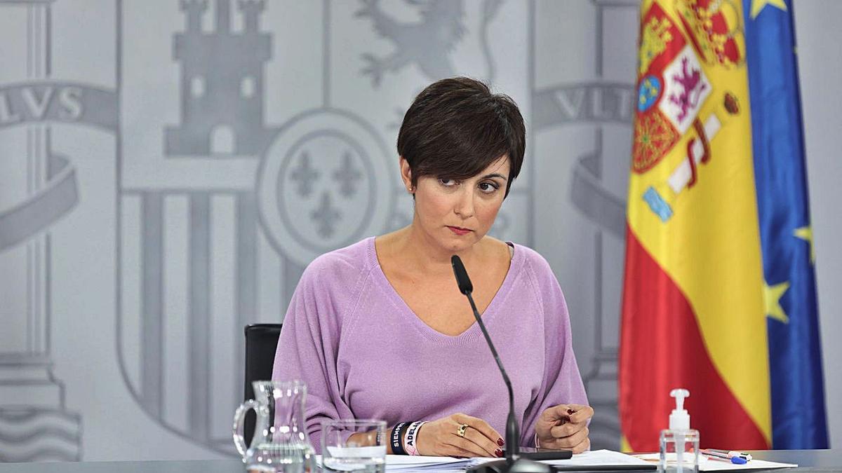Isabel Rodríguez, durant la roda de premsa