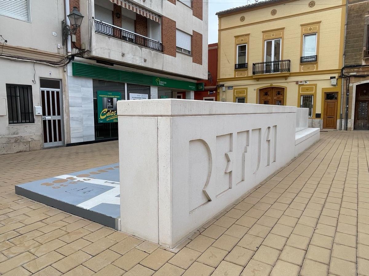Entrada al refugio de la Guerra Civil de Massarrojos.