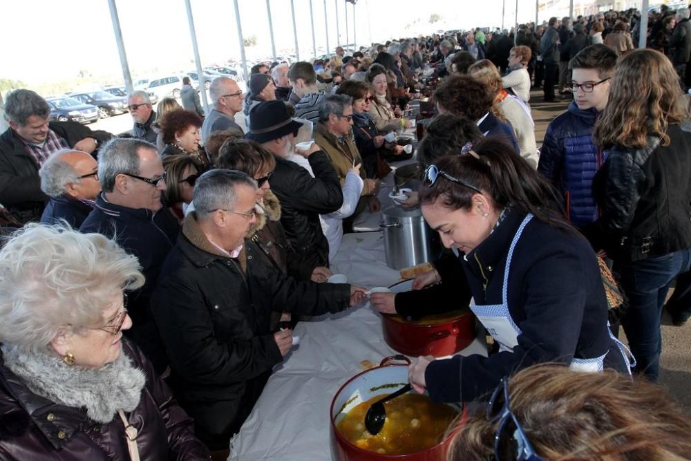 Degustación de pelotas por el Día de San Fulgencio en Pozo Estrecho