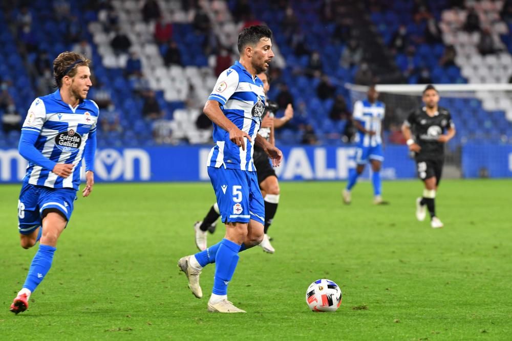 El Dépor gana en su debut en Segunda B