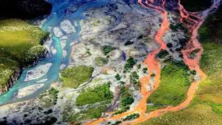 El deshielo del permafrost oxida y contamina a los ríos cristalinos de Alaska