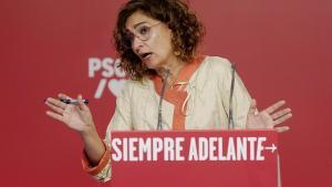María Jesús Montero durante la rueda de prensa en la sede del PSOE