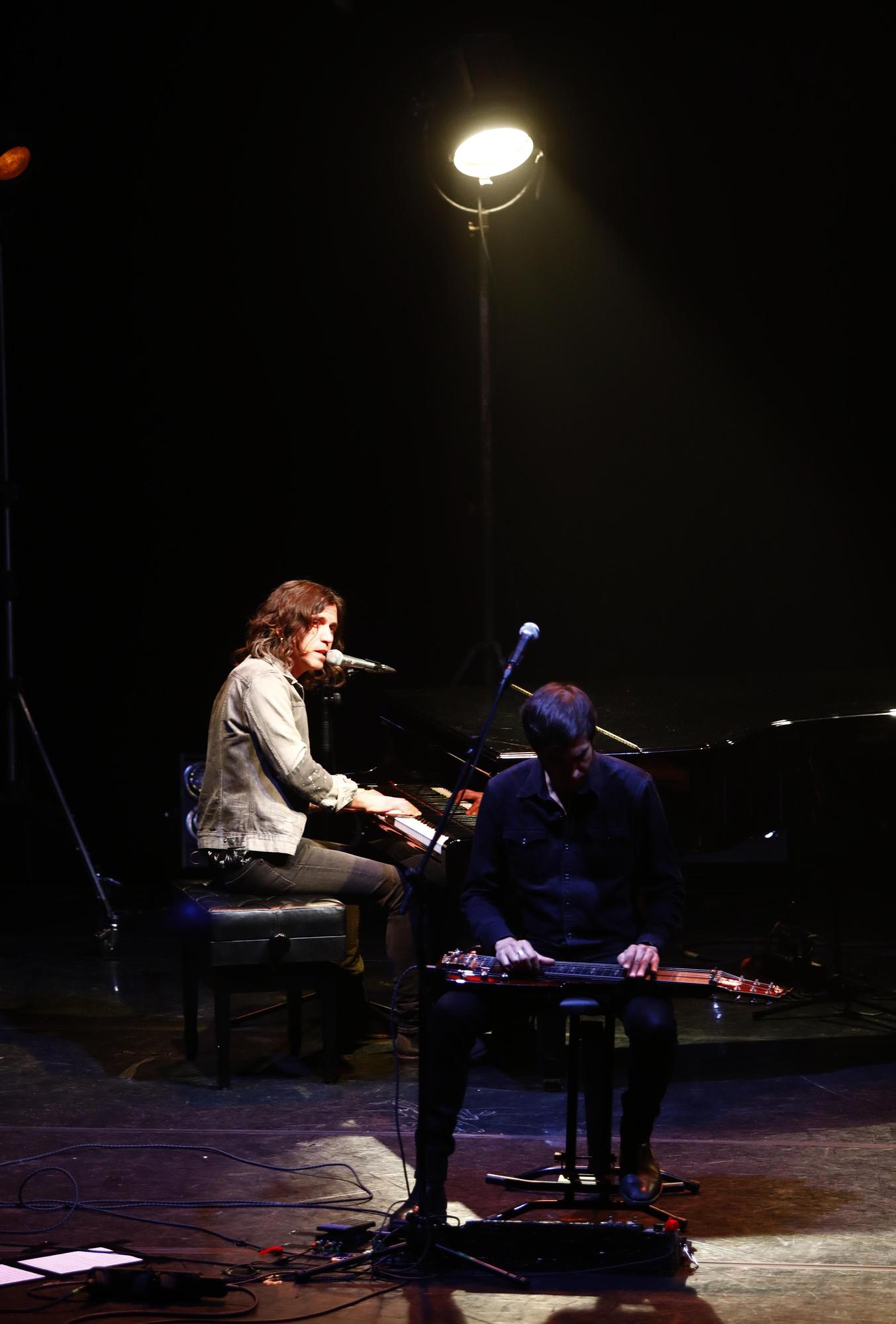 Concierto de Rulo y la contrabanda en la sala Mozart