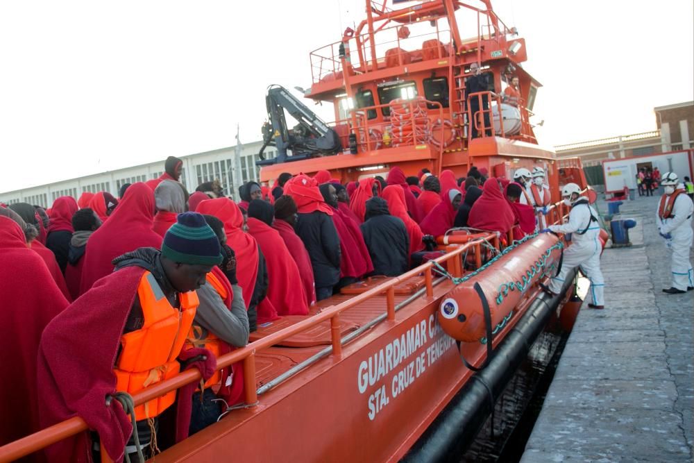 Llegan a Málaga 185 personas rescatadas en el ...