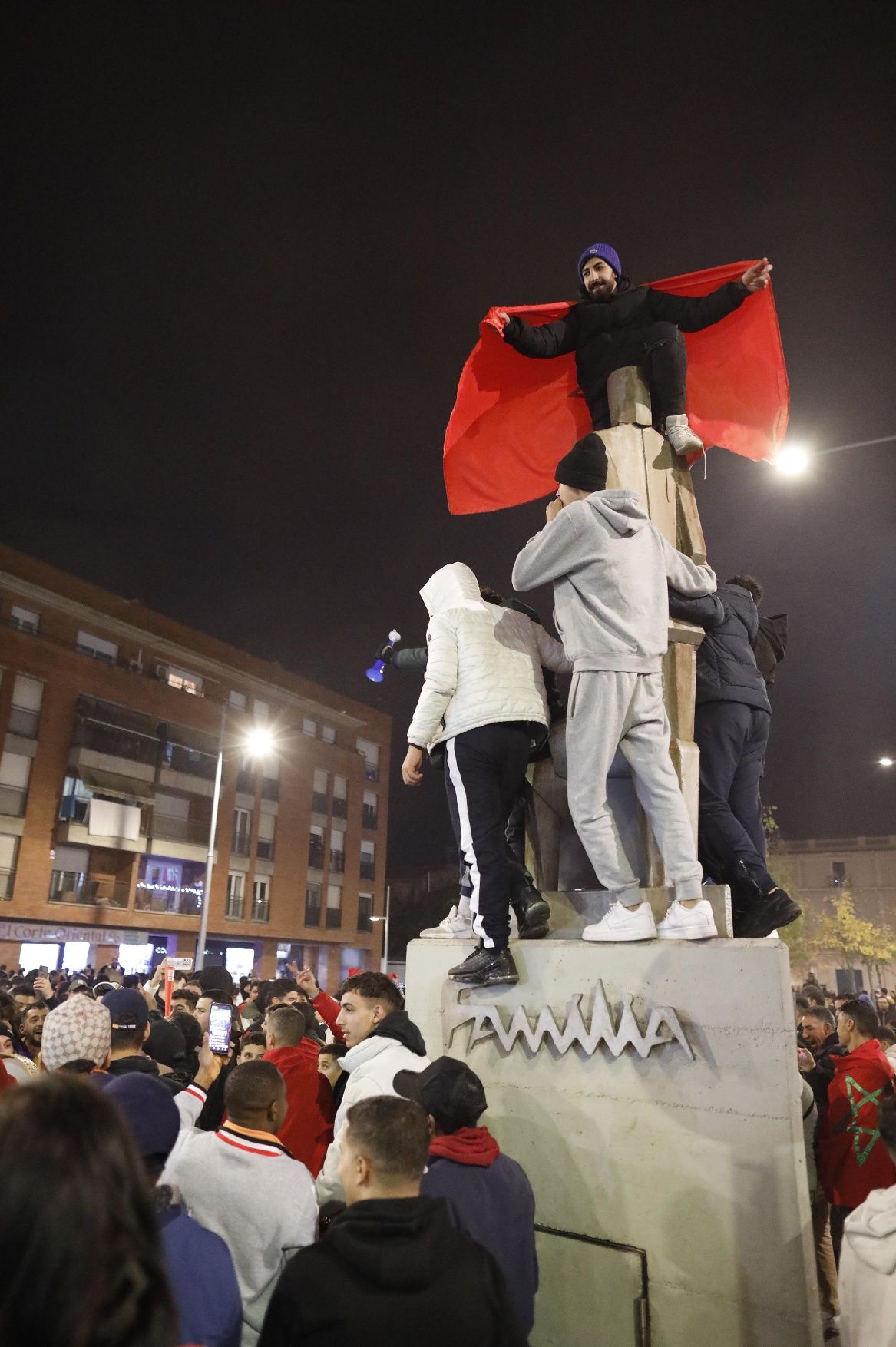 Celebració dels aficionats del Marroc a Salt