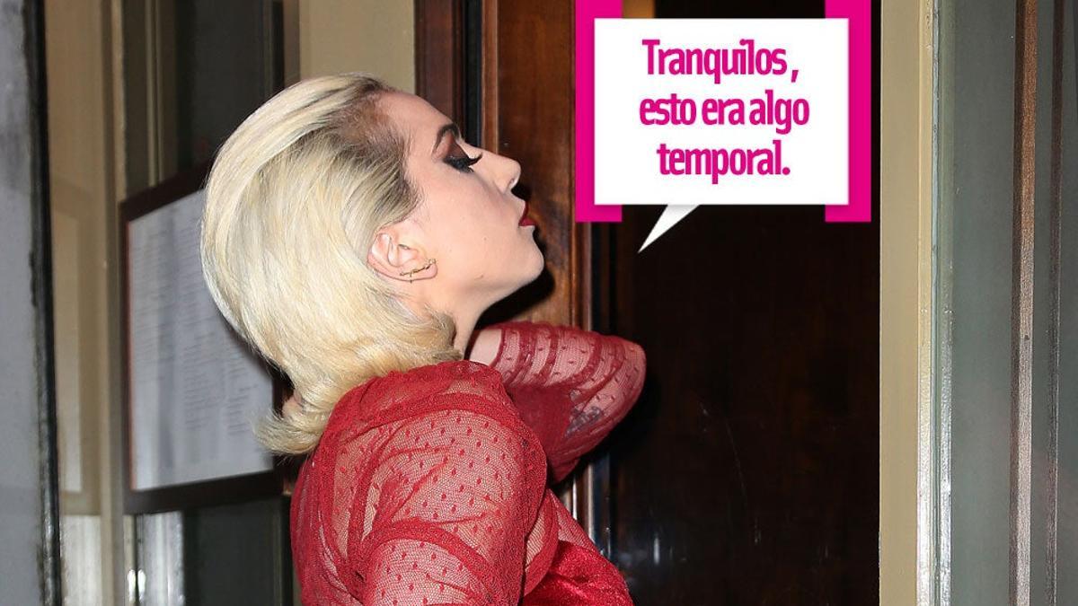 Lady Gaga deja atrás el terciopelo y plumeti