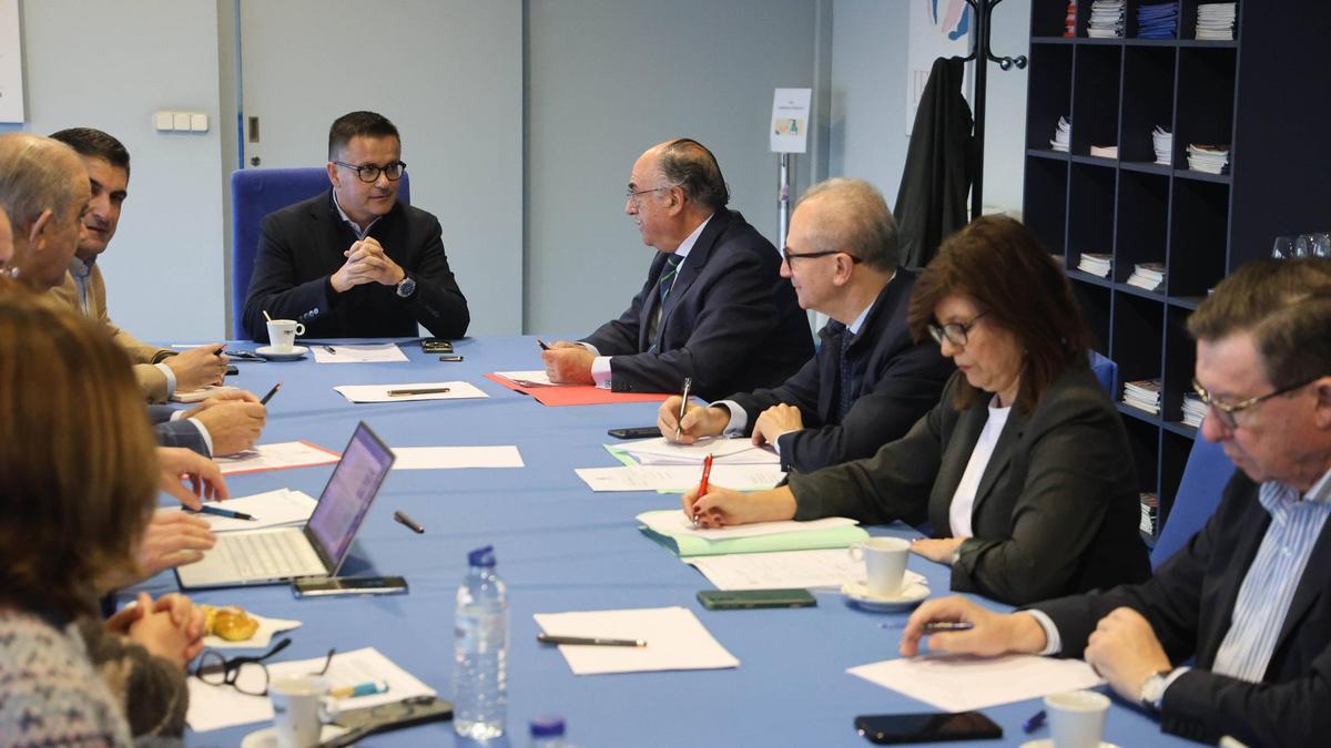Imagen de la reunión del patronato del Ifevi celebrada la semana pasada.