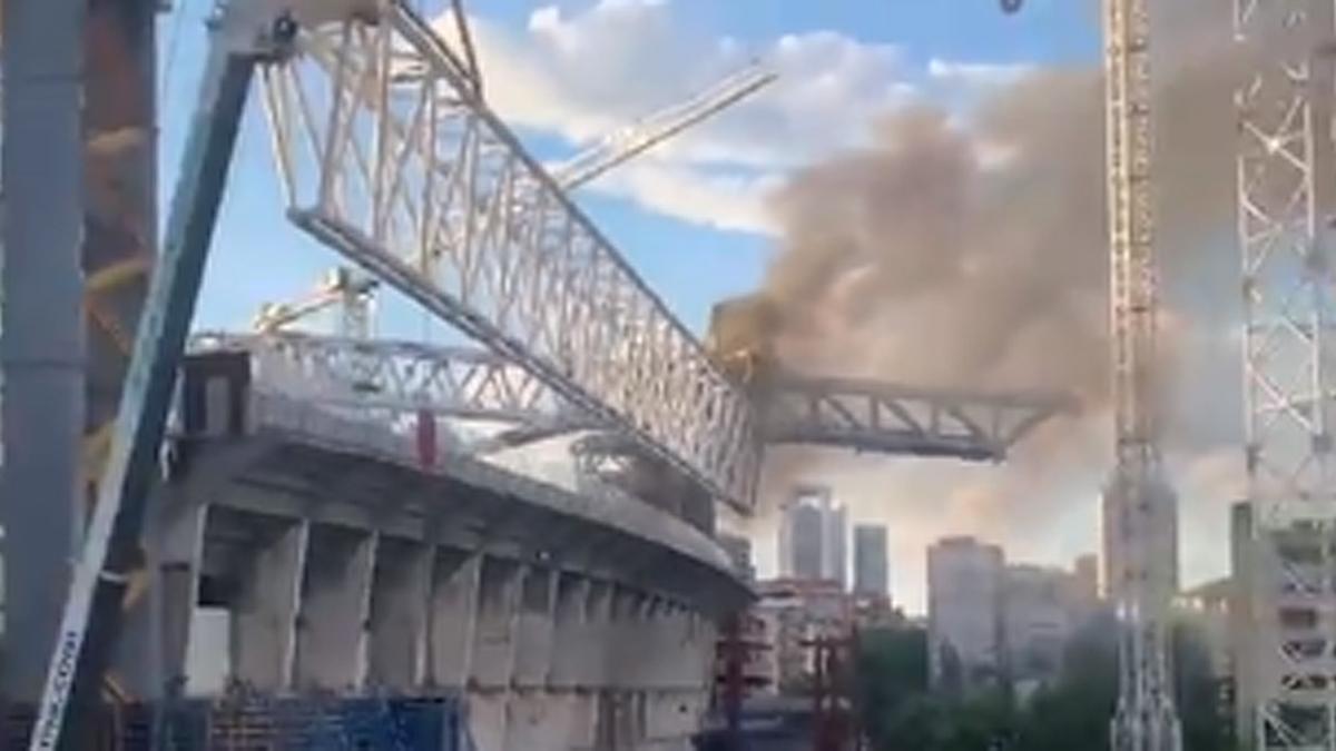 Una captura de un vídeo durante el momento del incendio en el estadio Santiago Bernabeú.