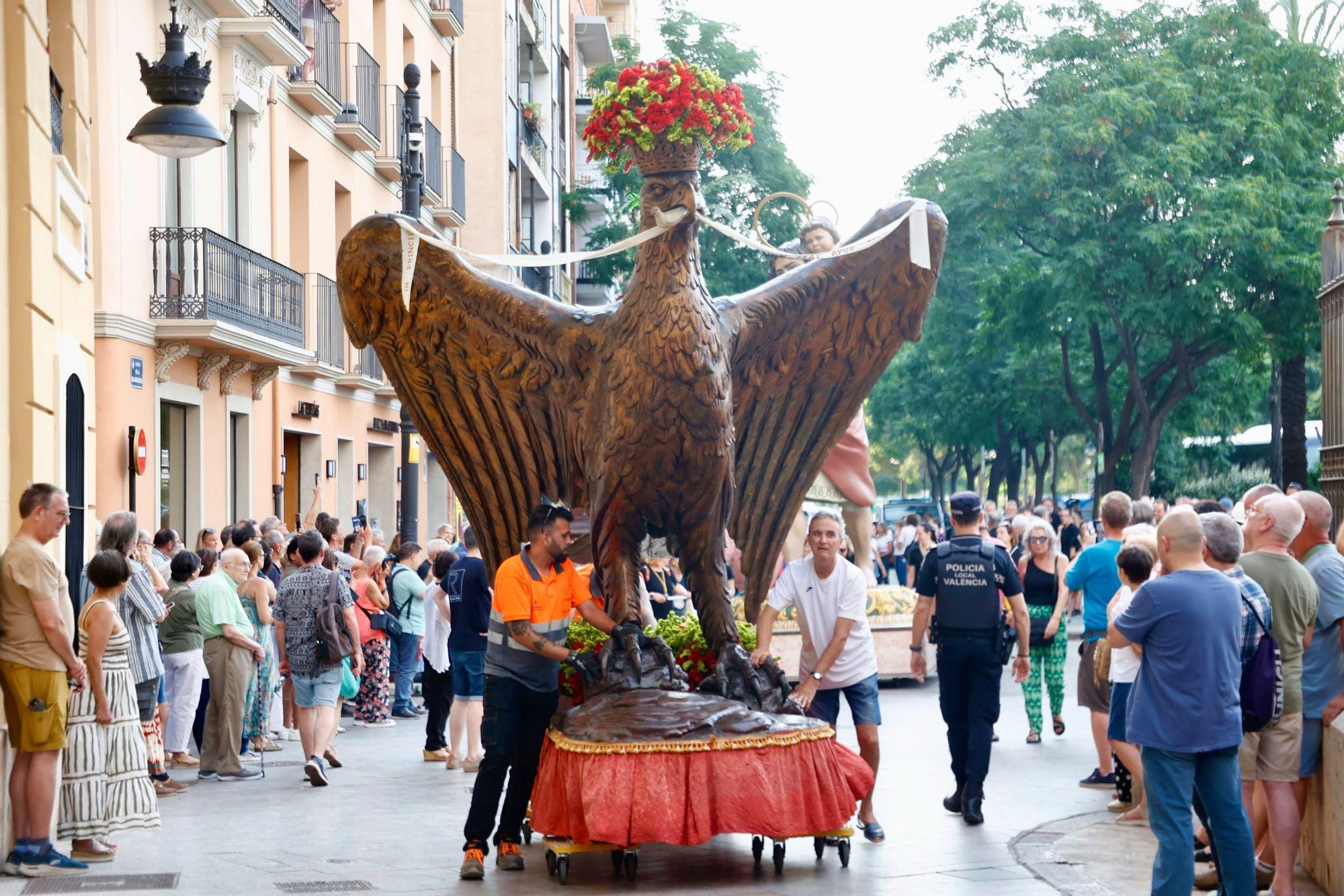 El Corpus recorre las calles de València en el Traslado