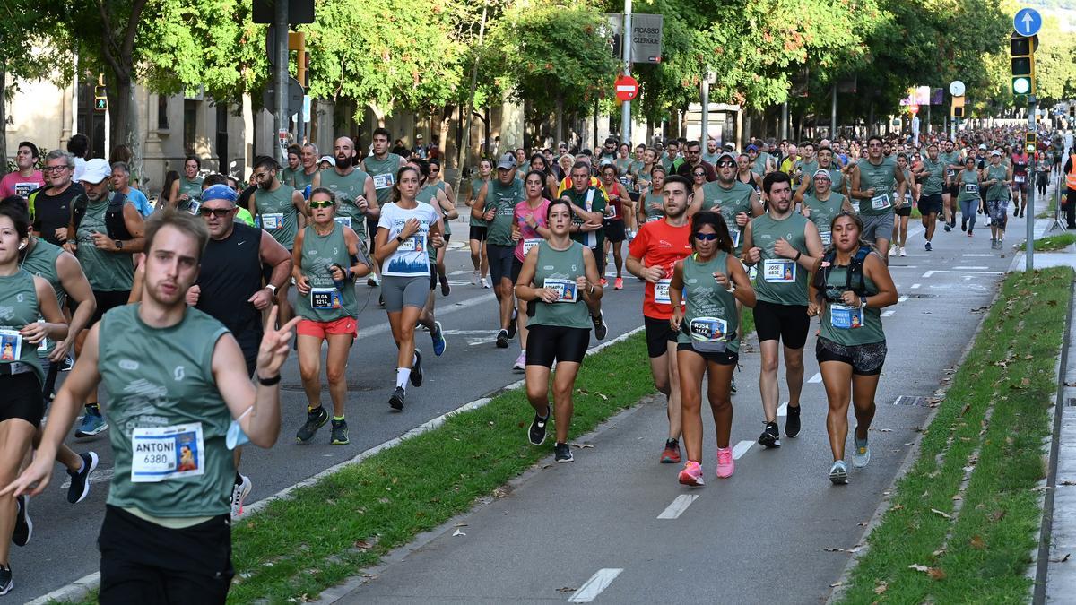 La Cursa de la Mercè a su paso por el paseo de Sant Joan.