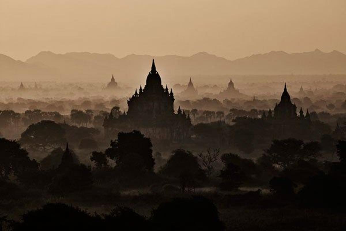 Los Templos de Bagan, son lo que queda de la antigua capital de los sucesivos reinados de Birmania.
