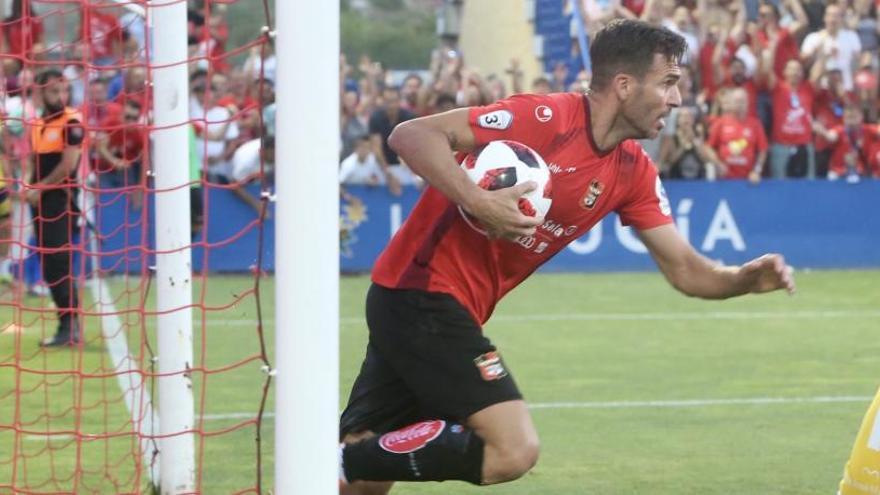 David Torres, el pasado día 30 tras marcar el 1-1 en el ascenso de La Nucía frente al Linares