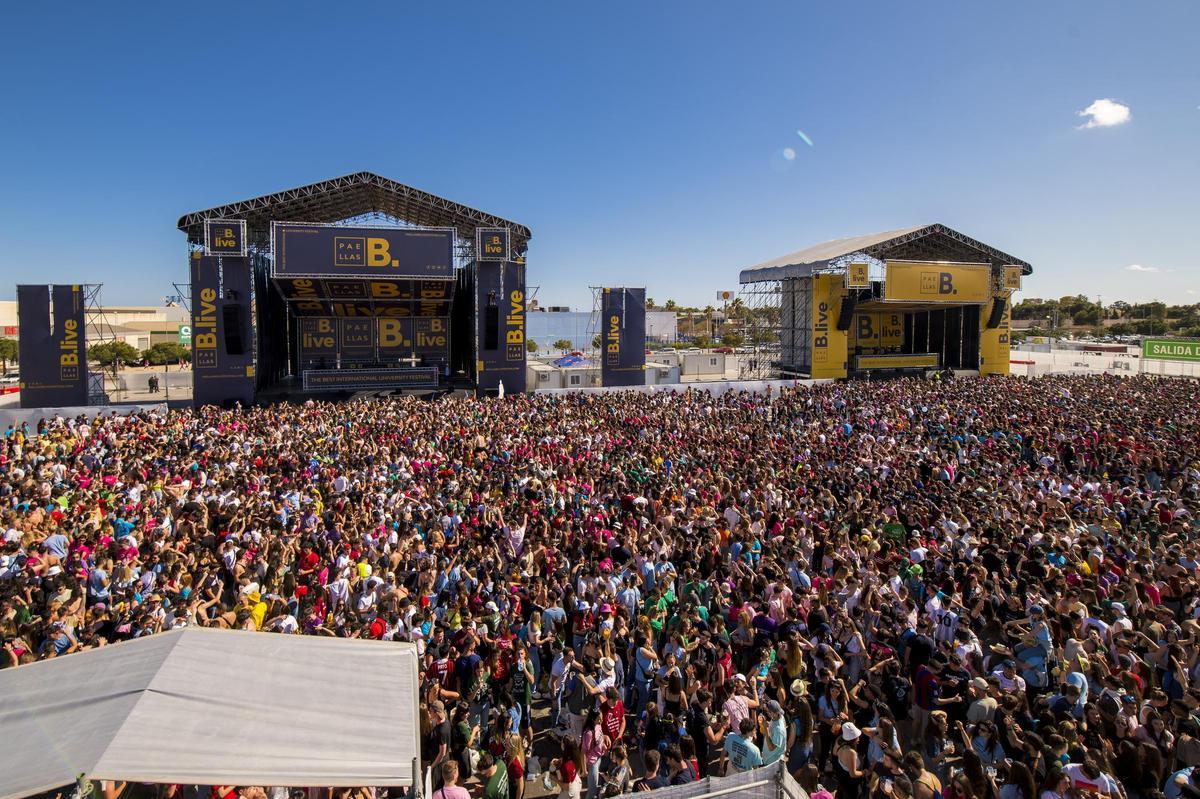 Miles de universitarios de distintos puntos de la provincia, y de todo el país, se congregaron este miércoles en Multiespacio Rabasa.