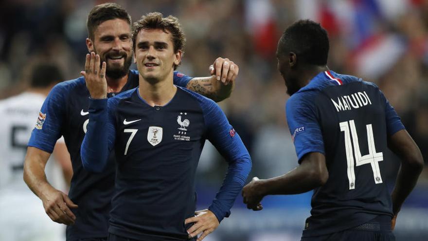 Griezmann (c) decelebra su gol durante un partido entre Francia y Alemania de la Liga de las Naciones en París.